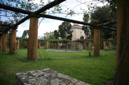 Вилла Фарнезе (Villa Farnese)