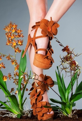 Туфли с орхидеями
