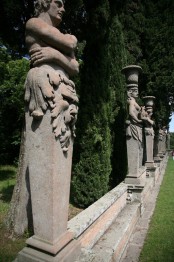 Вилла Фарнезе (Villa Farnese)