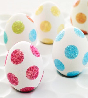 Как покрасить яйца без краски
